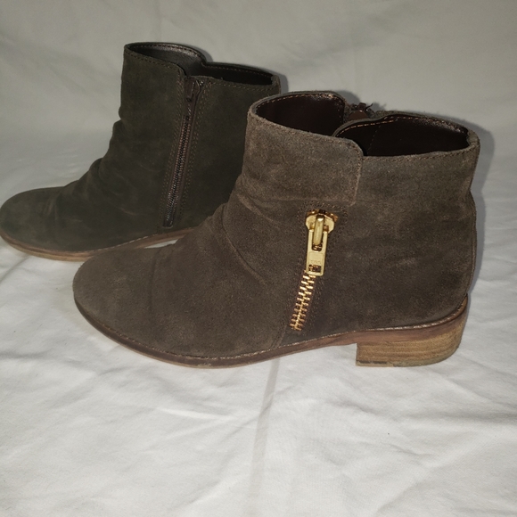 Sketchers Suede Boots fits 6.5-7 - Picture 4 of 9